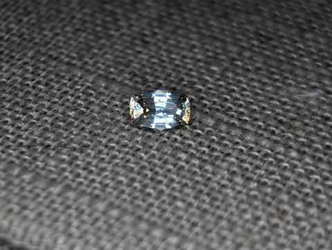 .64 CT ICE BLUE WHITE BICOLOR MONTANA SAPPHIRE