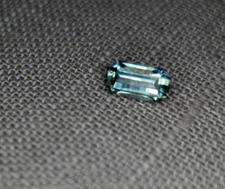 2.63cts IMPRESSIVE, AQUA GREEN/BLUE MONTANA SAPPHIRE