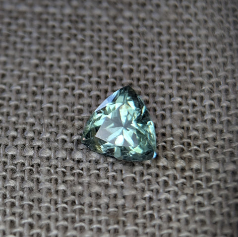 1.22ct TEAL TRILLION MONTANA SAPPHIRE