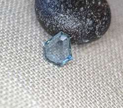 2.09ct STUNNINGLY BRILLIANT SEAFOAM BLUE MONTANA SAPPHIRE