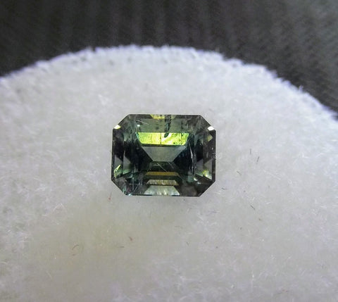 1.0ct GREEN WITH HINTS OF BLUE MONTANA SAPPHIRE - Blaze-N-Gems